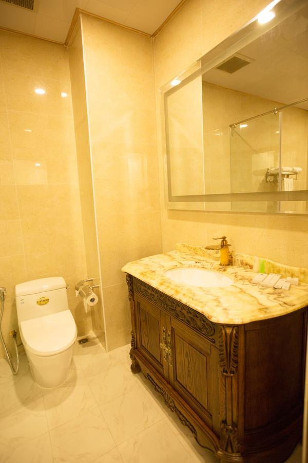 Anh Nguyet Hotel Ca Mau Luaran gambar